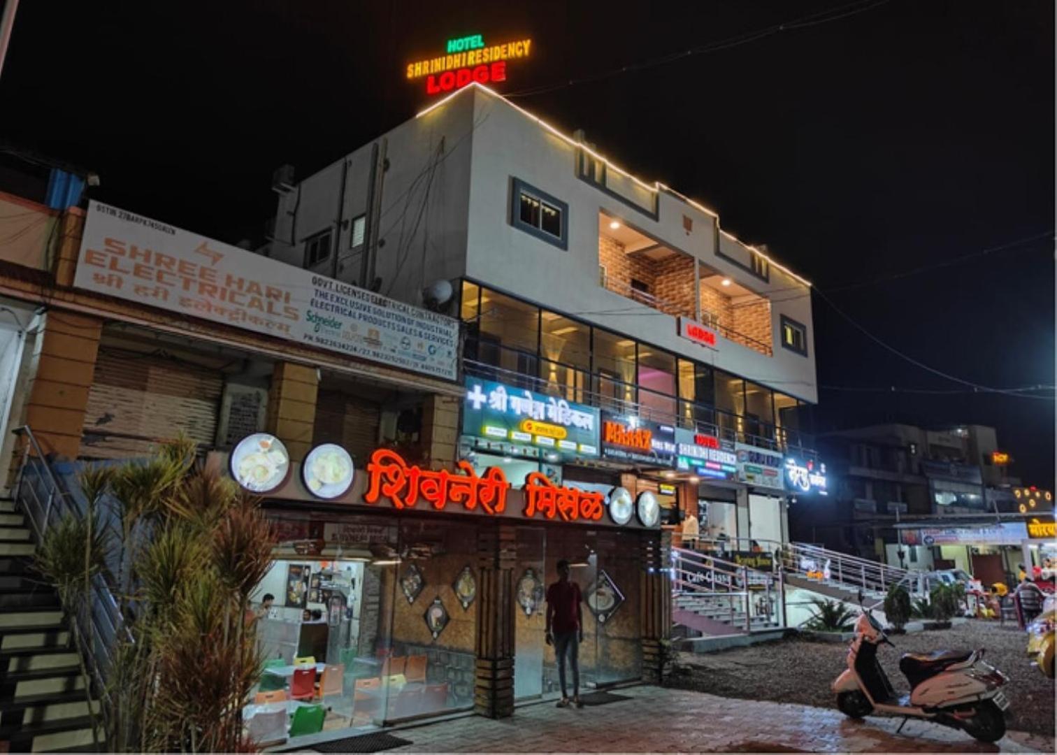 Shrinidhi Residency Pune Hotel Exterior photo